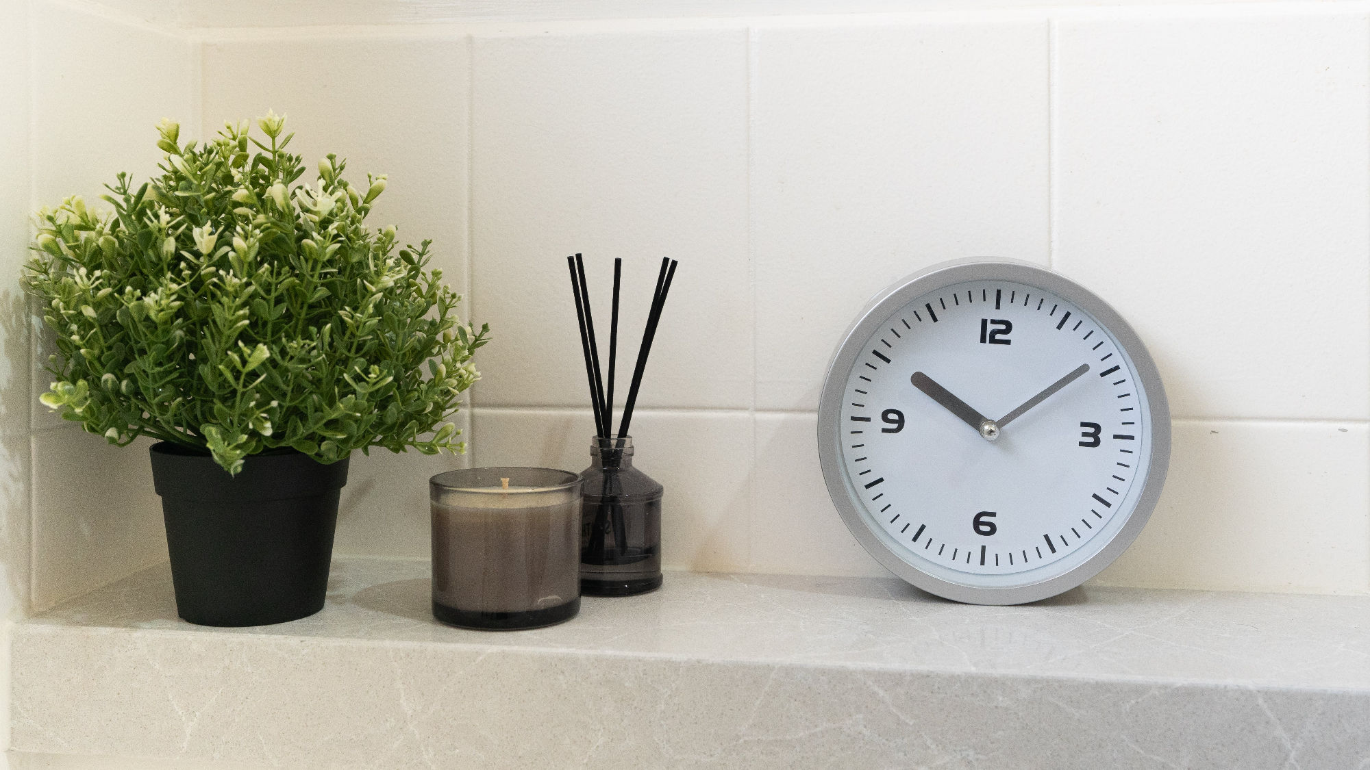 Best Bathroom Clocks that handle steam and style